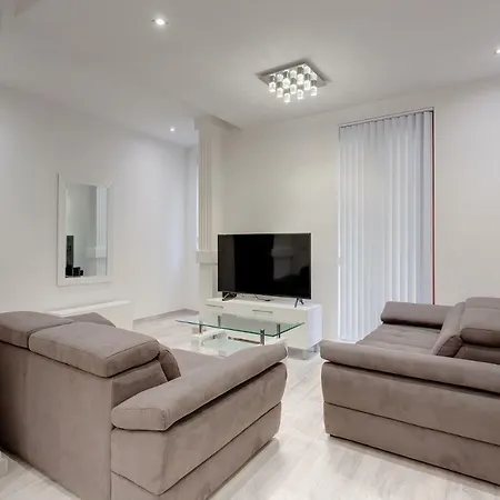 Modern In The Area Of Apartment